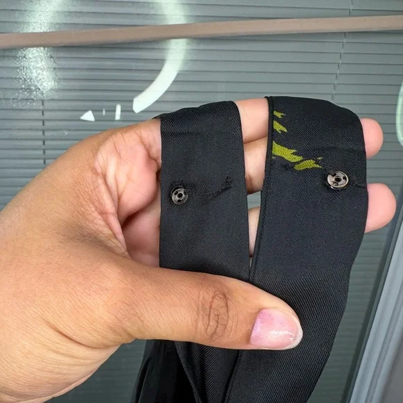 Hannah Troy Vintage 1950s Black Floral Dress with Pink Blossoms - Picture 4 of 5